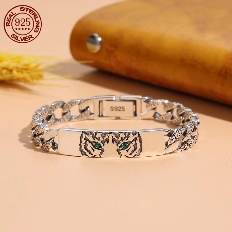 Domineering Simplicity Charm Tiger Totem 925 Sterling Silver Original Certified Bracelet Luxury Gift Men and Women Punk Bangle
Domineering Simplicity Charm Tiger Totem 925 Sterling Silver Original Certified Bracelet Luxury Gift Men and Women Punk Bangle