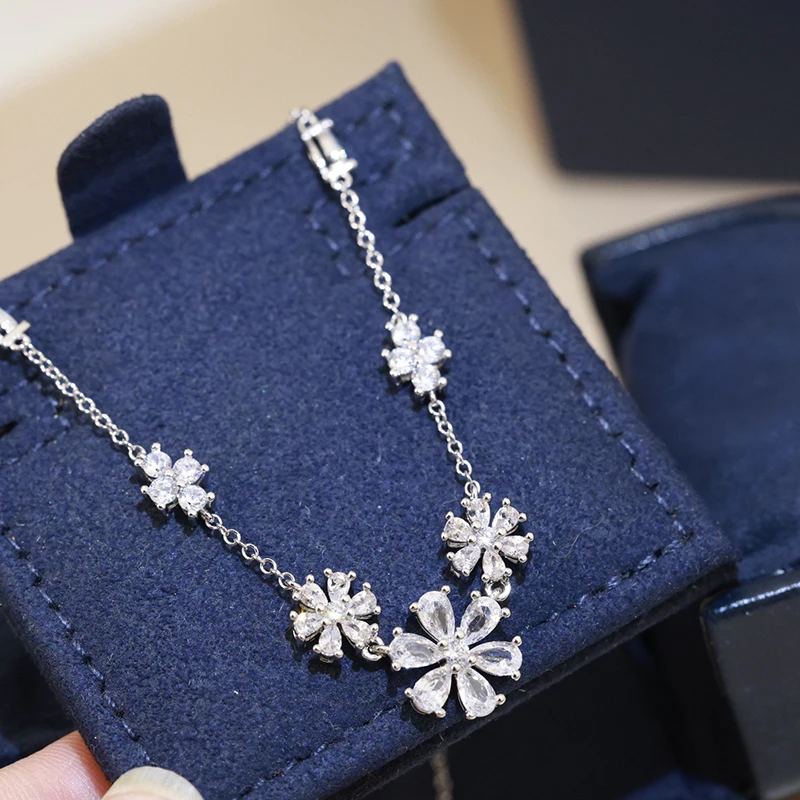 Brand Pure 925 Sterling Silver Jewelry For Women 5 Sunflower Necklace Pendant Luck Clover Cherry Snowflake Design Flower Pendant
Brand Pure 925 Sterling Silver Jewelry For Women 5 Sunflower Necklace Pendant Luck Clover Cherry Snowflake Design Flower Pendant