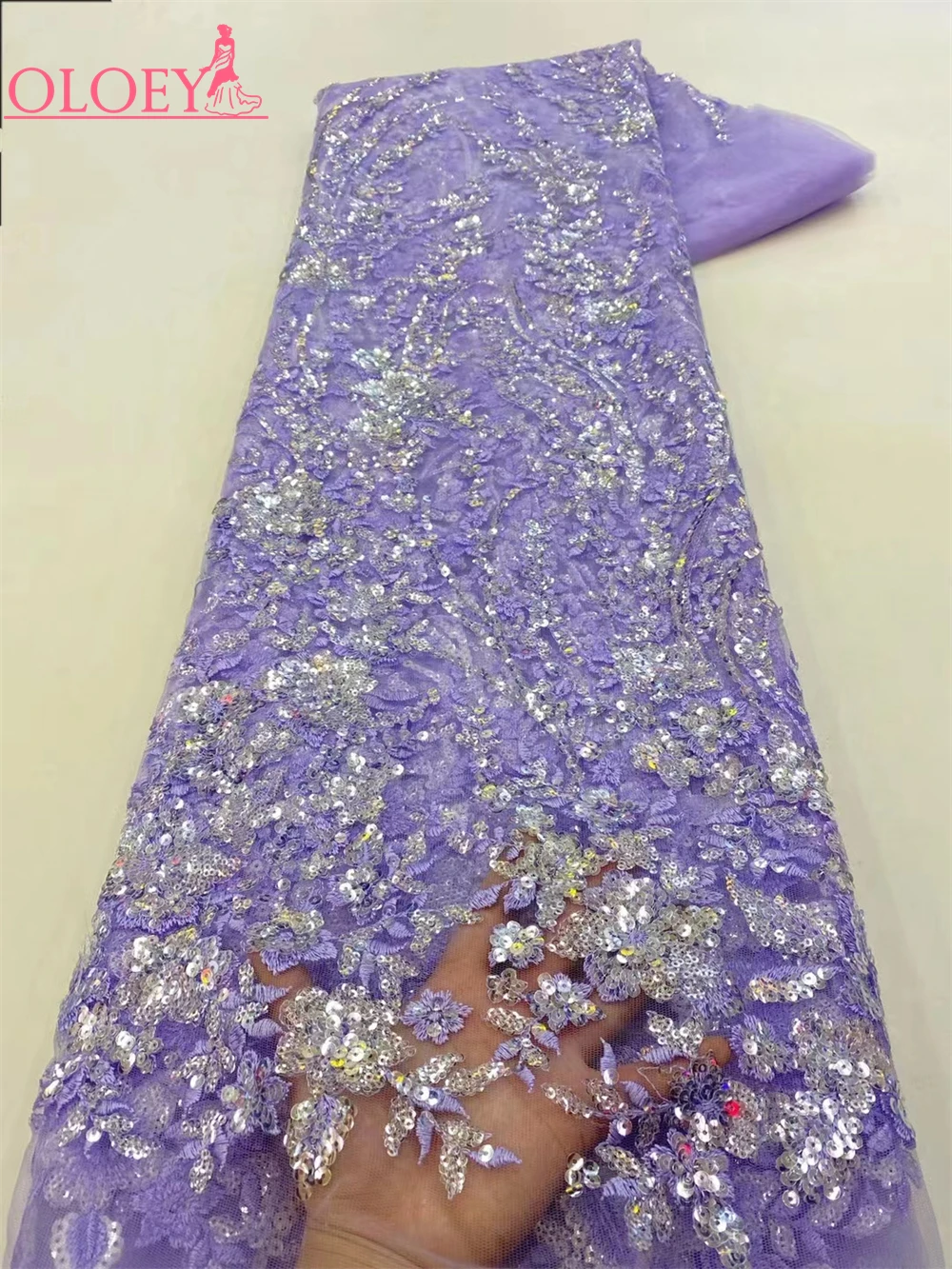 Fashion French Mesh Embroidery Beaded Lace Fabric With Sequins African Nigerian Fabric For Wedding Dress
Fashion French Mesh Embroidery Beaded Lace Fabric With Sequins African Nigerian Fabric For Wedding Dress