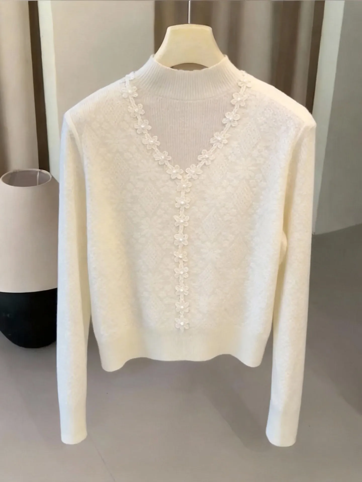 Commute Sle Women's Knitted Long Sve Lace Splice High Collar Faionable mat Base irt Trendy Top
Commute Sle Women's Knitted Long Sve Lace Splice High Collar Faionable mat Base irt Trendy Top
