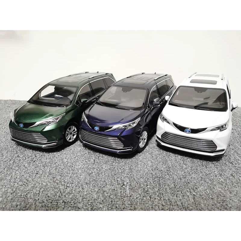 Diecast 1:18 Scale GAC Toyota SIENNA MPV TOYOTO Business Car Alloy Car Model Collectible Toy Gift Souvenir Display Ornament
Diecast 1:18 Scale GAC Toyota SIENNA MPV TOYOTO Business Car Alloy Car Model Collectible Toy Gift Souvenir Display Ornament
