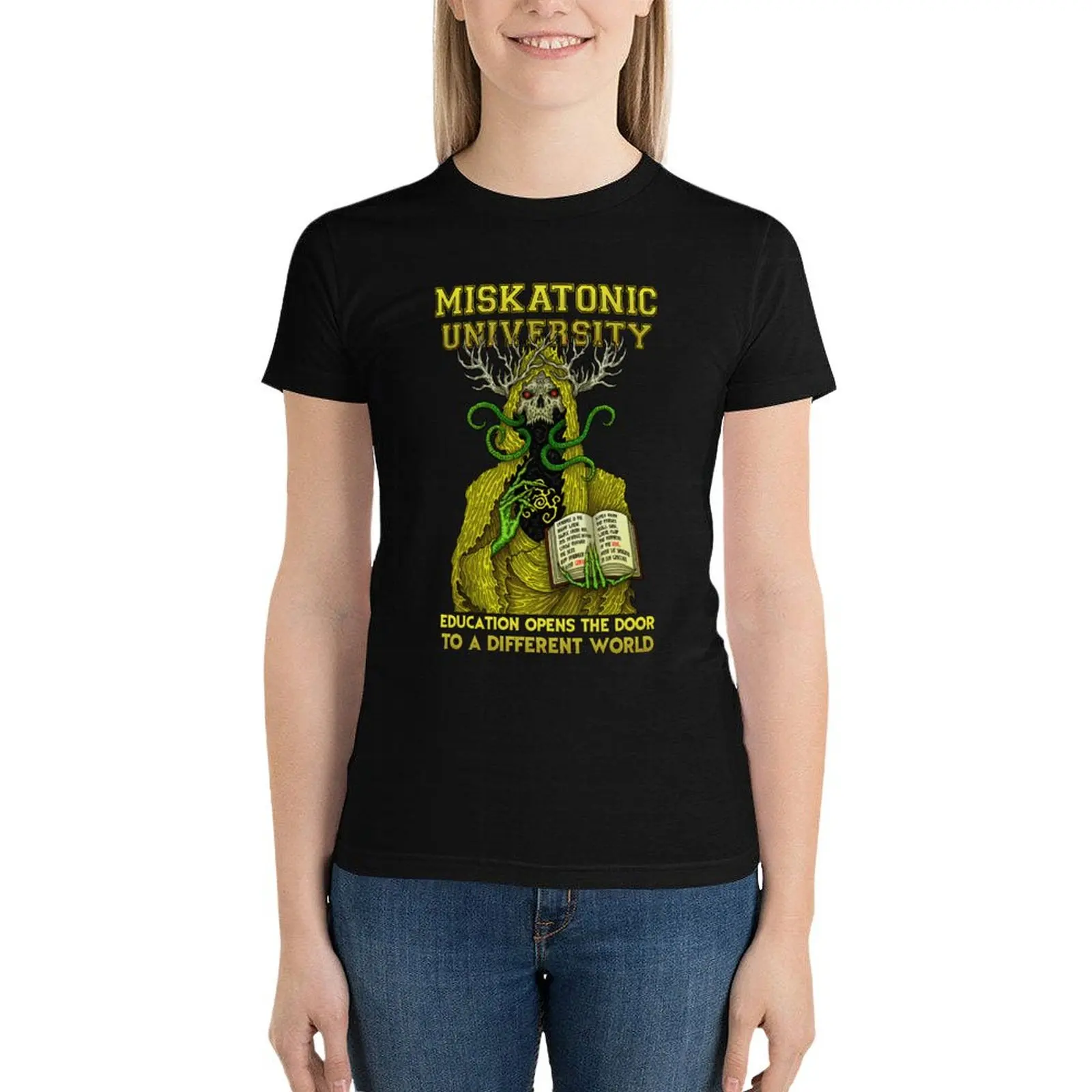 Miskatonic Hastur - Azhmodai 2020 T-Shirt cute tops Blouse shirts graphic tees vintage clothes oversized t shirts for Women
Miskatonic Hastur - Azhmodai 2020 T-Shirt cute tops Blouse shirts graphic tees vintage clothes oversized t shirts for Women