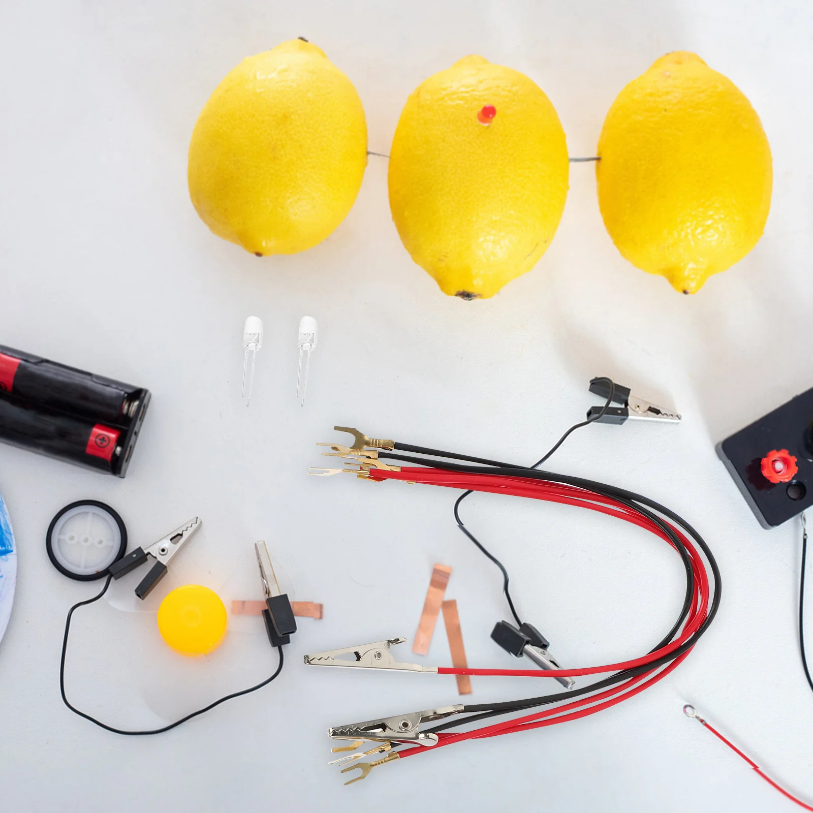 1Set DIY Fruit Science Experiment Kit for Kids Electrical Learning Set Develops Thinking Hand-on Ability Student Gift
1Set DIY Fruit Science Experiment Kit for Kids Electrical Learning Set Develops Thinking Hand-on Ability Student Gift