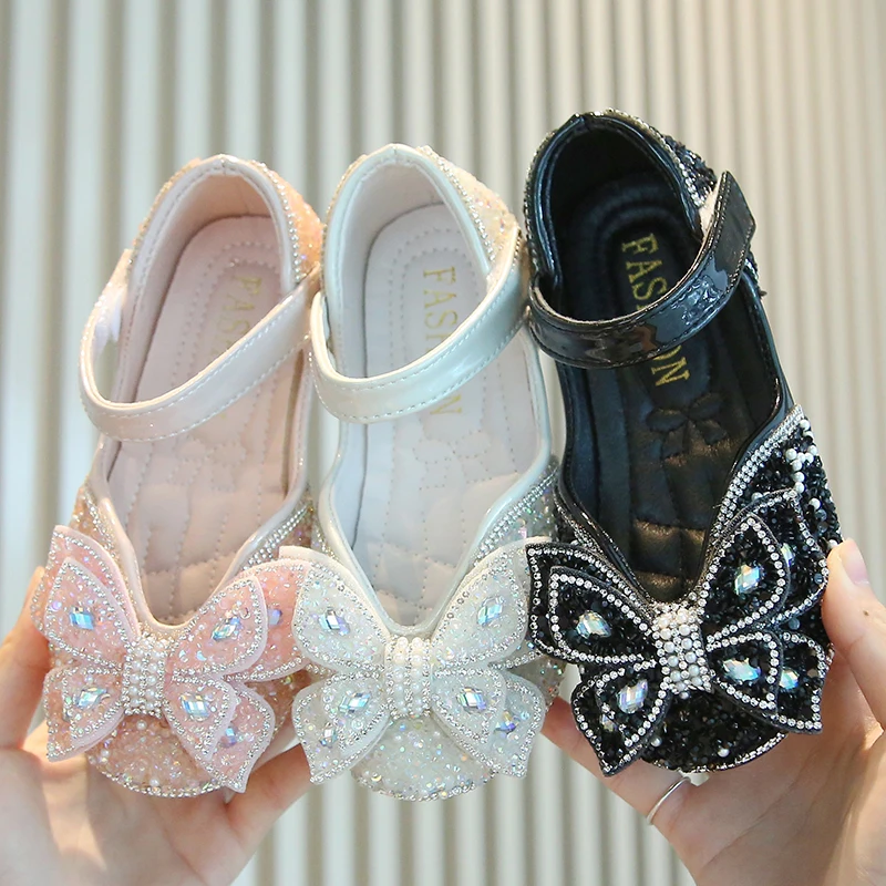 Mumoresip Girls Leather Shoes Luxury Rhinestone Kids Princess Mary Jane Shoes Dress Shallow Children Sequins Flat Shoes Non-slip
Mumoresip Girls Leather Shoes Luxury Rhinestone Kids Princess Mary Jane Shoes Dress Shallow Children Sequins Flat Shoes Non-slip