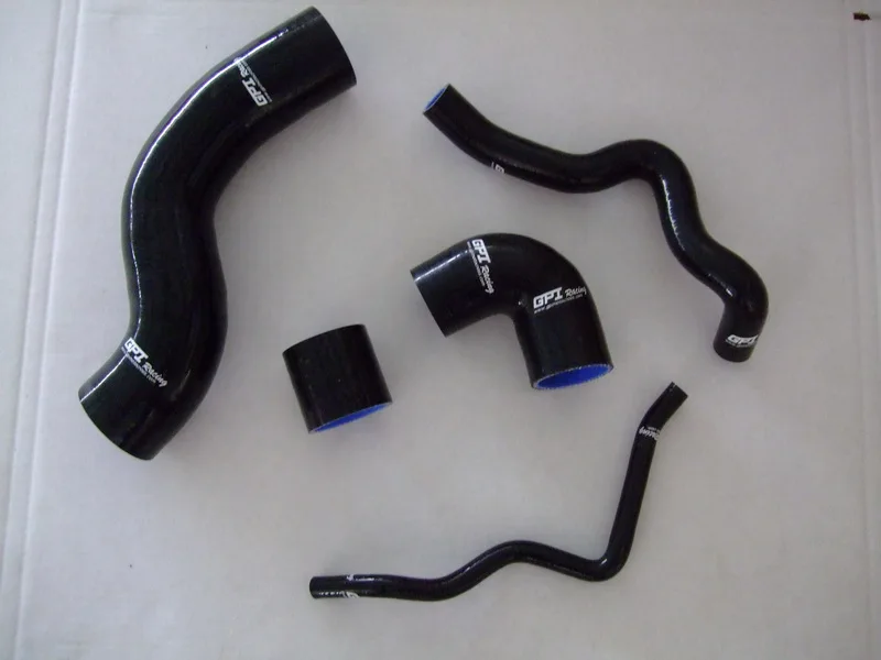 Черный силиконовый шланг радиатора для 1996-2005 VW GOLF/JETTA/BORA MARK 4 MK IV A4 PQ34 1,8 T 1998 1999 2000 2001 2002 2003 2004 2005
Черный силиконовый шланг радиатора для 1996-2005 VW GOLF/JETTA/BORA MARK 4 MK IV A4 PQ34 1,8 T 1998 1999 2000 2001 2002 2003 2004 2005