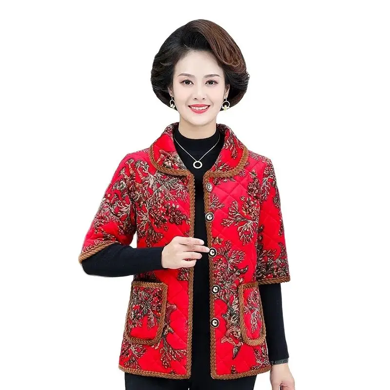 Middle-aged Woman Winter Padded Jacket 2022 Female Fleece Thickened Thermal Parkas Mother Half sleeve Printing Loose Coat 5XL
Middle-aged Woman Winter Padded Jacket 2022 Female Fleece Thickened Thermal Parkas Mother Half sleeve Printing Loose Coat 5XL