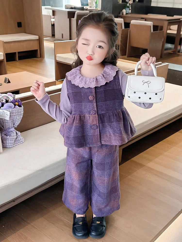 OKH-Girls' Korean Style Plaid Three-Piece Set2025Spring and Autumn New Fashionable Purple Girl Vest and Wide-leg Pants for Child
OKH-Girls' Korean Style Plaid Three-Piece Set2025Spring and Autumn New Fashionable Purple Girl Vest and Wide-leg Pants for Child