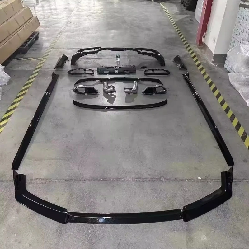 Комплект кузова автомобиля для BMW 7 серии G70 735 740 2023 2024 2025 Модифицированные передние и задние боковые юбки Хвостовое горло
Комплект кузова автомобиля для BMW 7 серии G70 735 740 2023 2024 2025 Модифицированные передние и задние боковые юбки Хвостовое горло