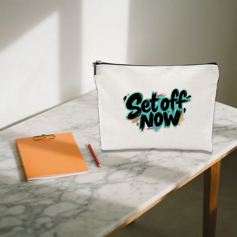 1PC "Set Off Now" Graffiti Canvas Makeup Bag Double Sided Printed Motivational Street Style Cosmetic Pouch Travel Toiletry Bag
1PC "Set Off Now" Graffiti Canvas Makeup Bag Double Sided Printed Motivational Street Style Cosmetic Pouch Travel Toiletry Bag
