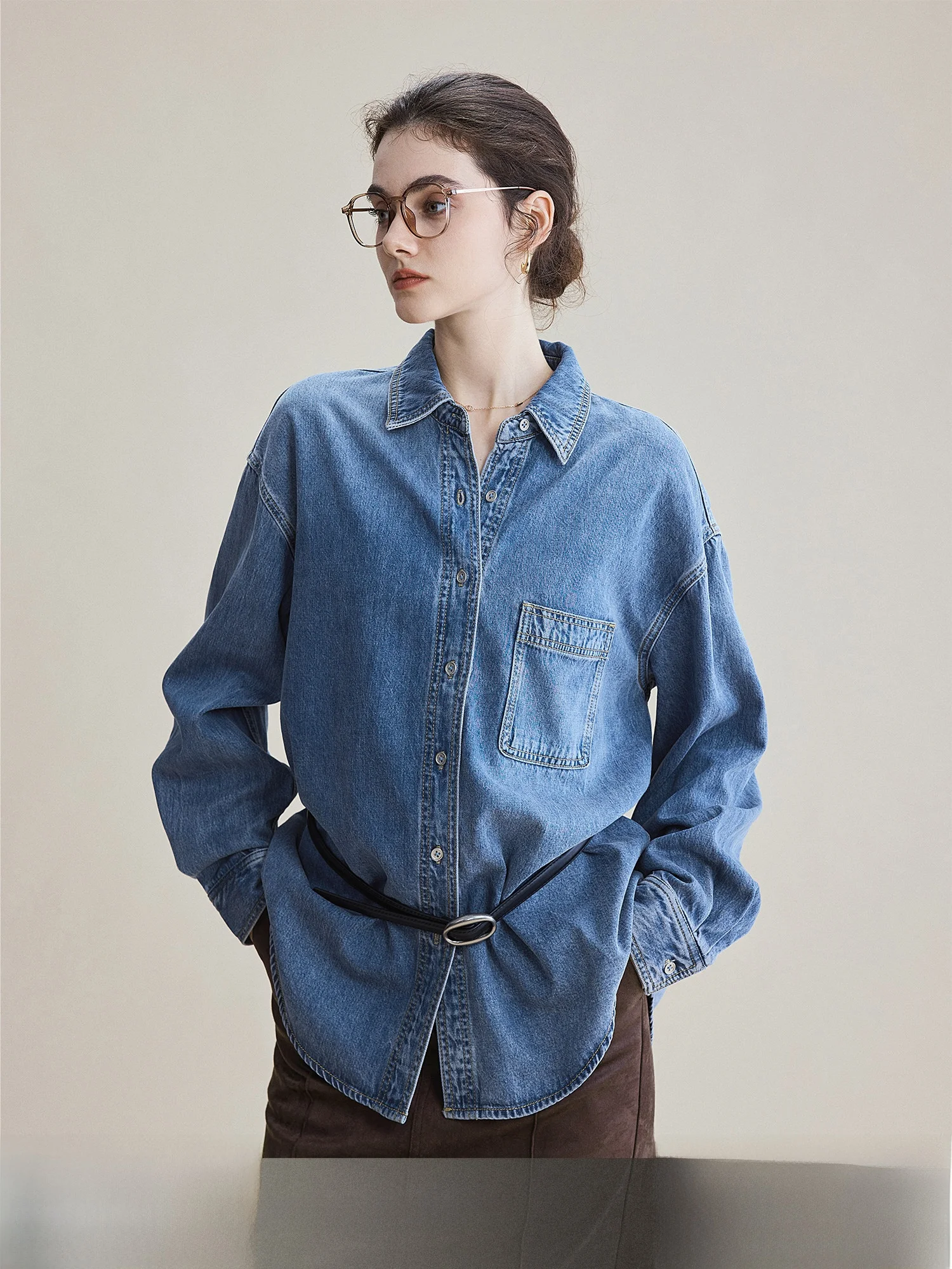 Women's Loose Fit Rylee Cotton Denim Shirt Layering Top Spring 2026 Shoulder Drop Long Sleeve Comfortable Outerwear
Women's Loose Fit Rylee Cotton Denim Shirt Layering Top Spring 2026 Shoulder Drop Long Sleeve Comfortable Outerwear