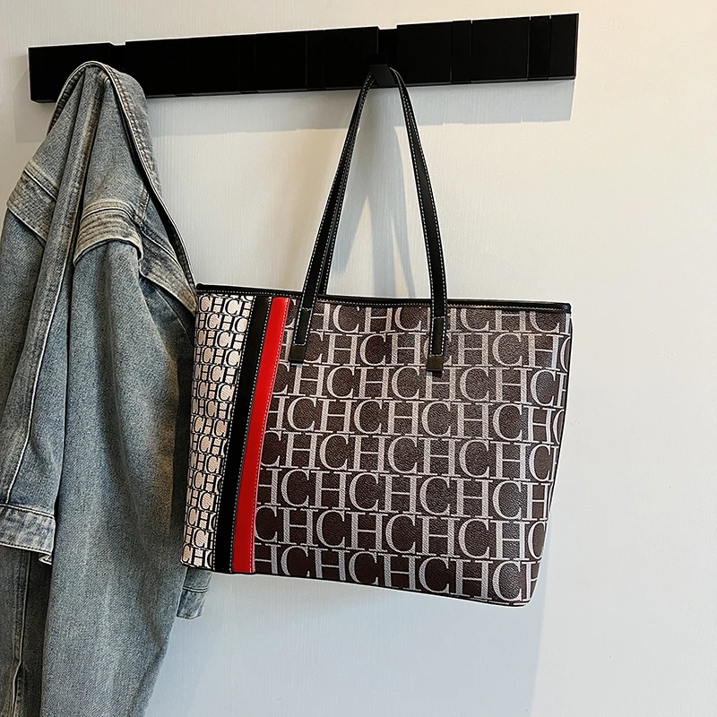 Timeless Chic Women Crossbody Bag Luxury Leather Handbag High End Shoulder Tote Vintage Designer Elegant
Timeless Chic Women Crossbody Bag Luxury Leather Handbag High End Shoulder Tote Vintage Designer Elegant