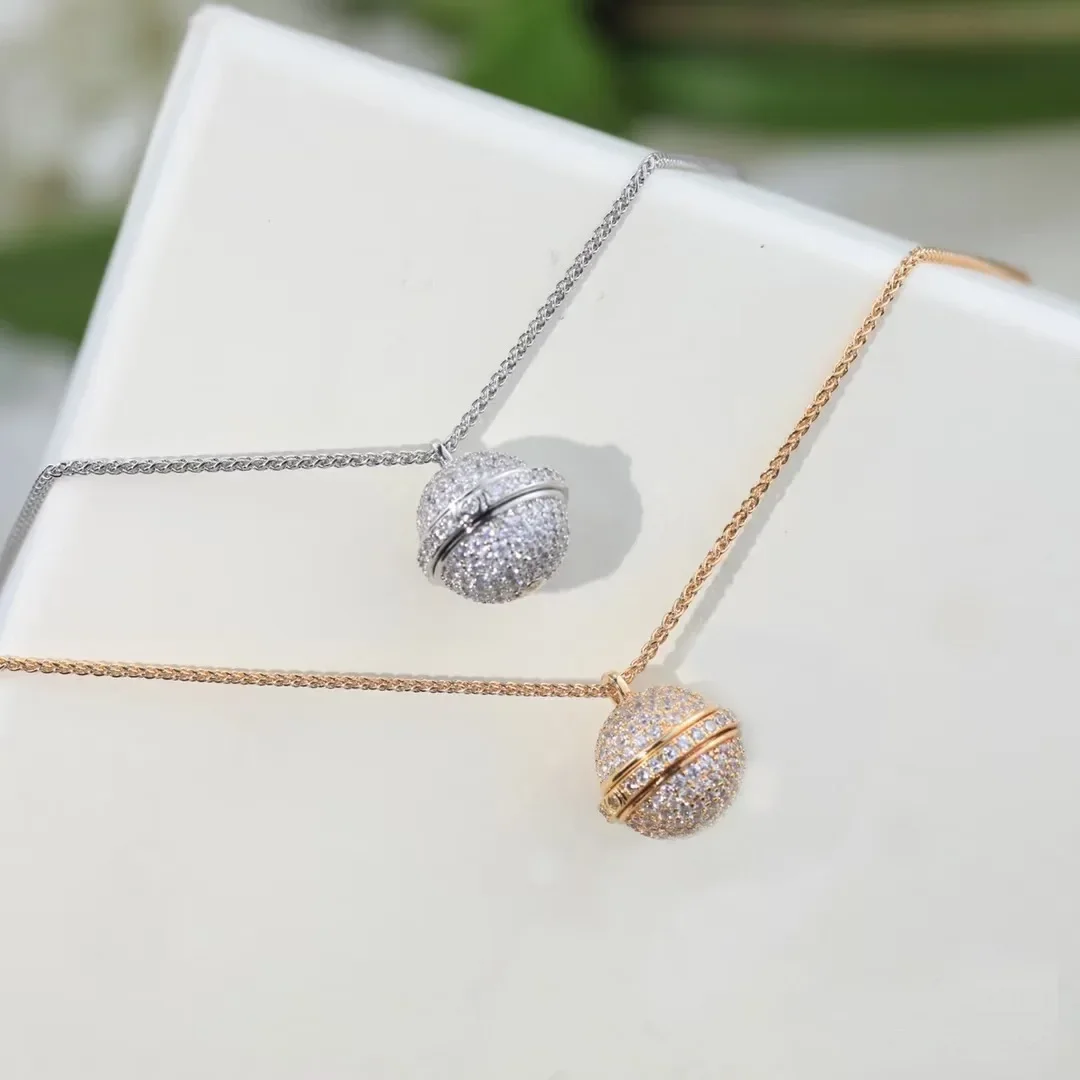 2025 New Diamond Inlaid High Luxury Bell Necklace, Fashionable and High Quality Choice - Holiday Gift
2025 New Diamond Inlaid High Luxury Bell Necklace, Fashionable and High Quality Choice - Holiday Gift
