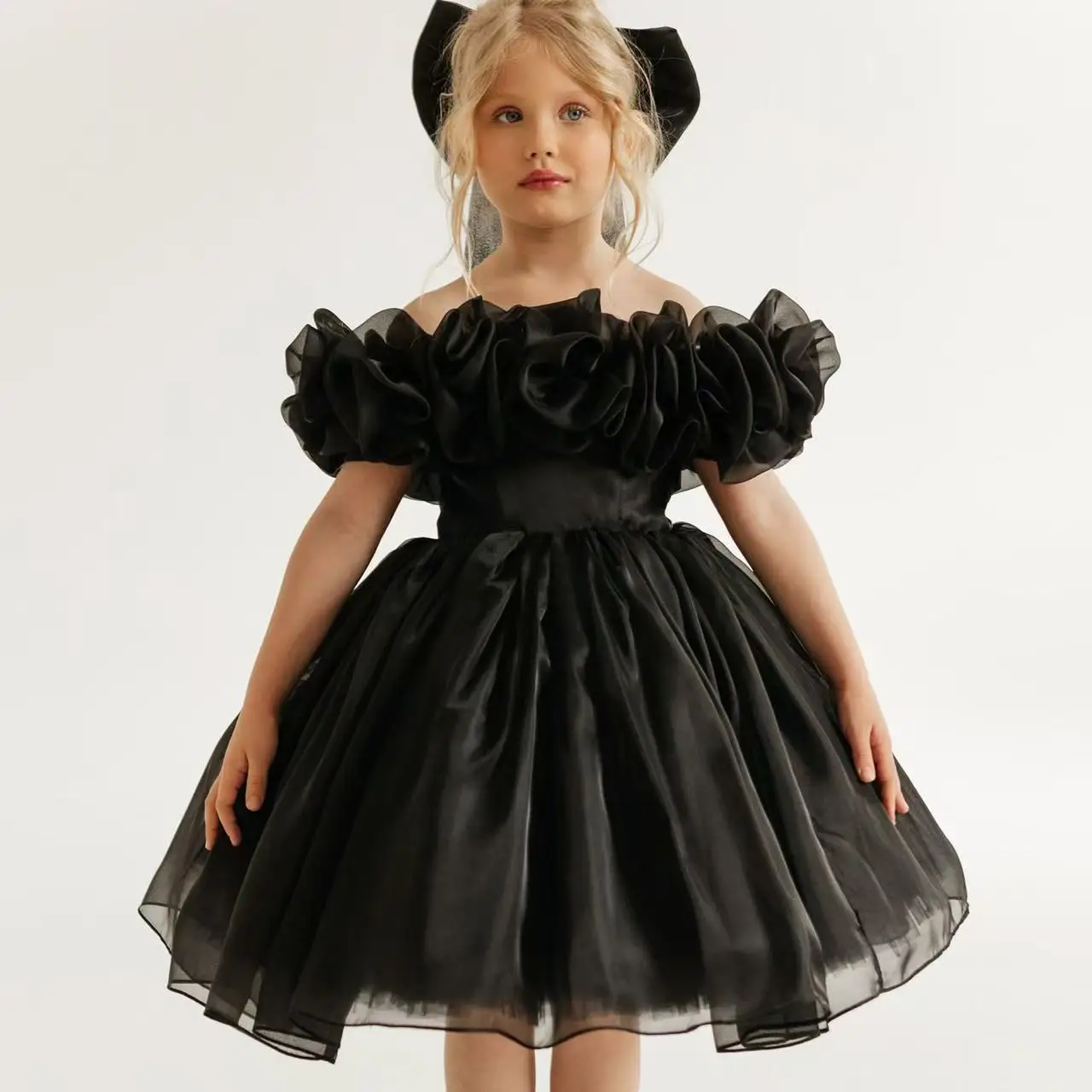 Пышное сетчатое платье принцессы для девочек 2-8 лет, нарядное платье для дня рождения, ужина, танцевальных выступлений, детское платье в иностранном стиле, 90-140 см
Пышное сетчатое платье принцессы для девочек 2-8 лет, нарядное платье для дня рождения, ужина, танцевальных выступлений, детское платье в иностранном стиле, 90-140 см