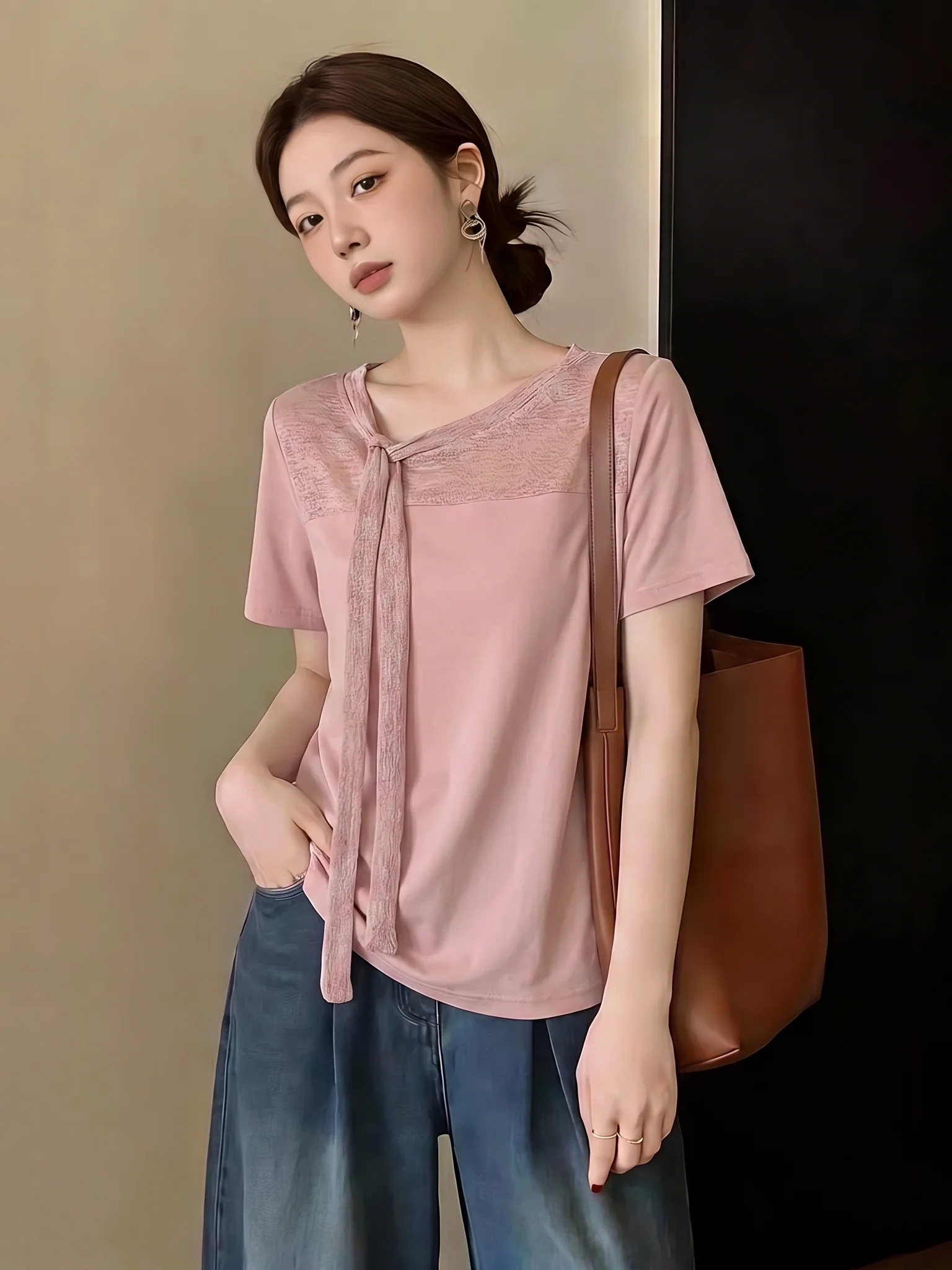 Pink Mesh Splice Shoulder Short Sleeve T-Shirt Women's plus Size Summer New Style Commute Korean Loose Fit Color Top
Pink Mesh Splice Shoulder Short Sleeve T-Shirt Women's plus Size Summer New Style Commute Korean Loose Fit Color Top