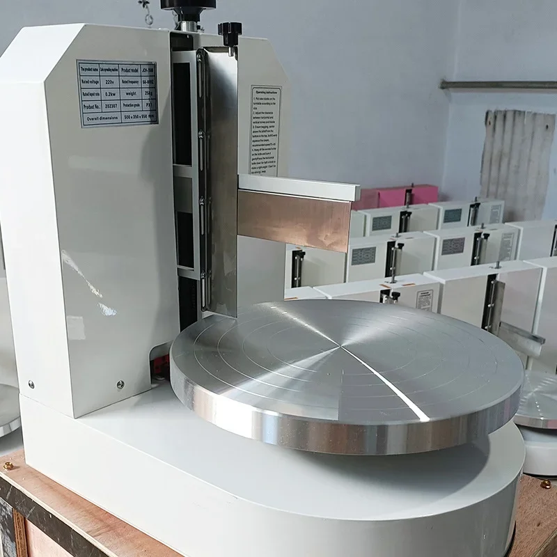 -Cnc Automatic Birthday Cream Decorating Cake Frost Smoother Spreader Form Plaster Spread Filling Smooth Coat Make Icing Machine
-Cnc Automatic Birthday Cream Decorating Cake Frost Smoother Spreader Form Plaster Spread Filling Smooth Coat Make Icing Machine