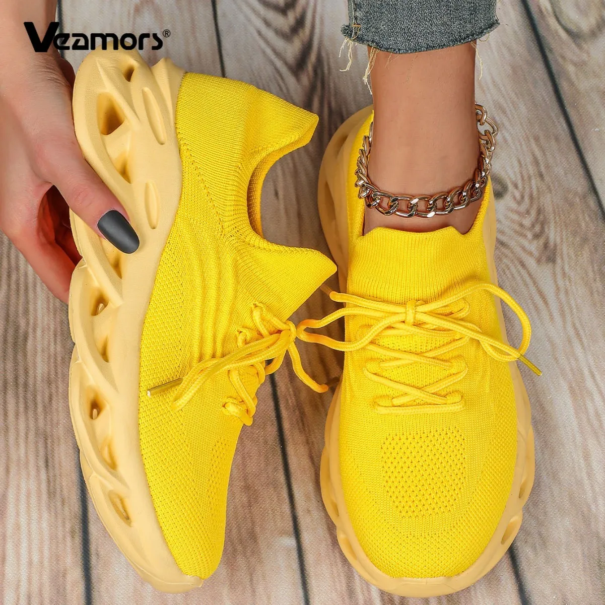 Unisex Chunky Sneakers Breathable Knitted Yellow Platform Running Shoes Lightweight Casual Sports Footwear for Jogging Training
Unisex Chunky Sneakers Breathable Knitted Yellow Platform Running Shoes Lightweight Casual Sports Footwear for Jogging Training
