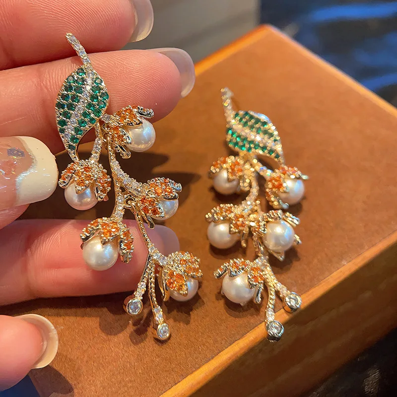 CHKAWOCIS925 Silver needle flower Lychee ball ball earrings stud female micro inset color zircon senior jewelry birthday gift
CHKAWOCIS925 Silver needle flower Lychee ball ball earrings stud female micro inset color zircon senior jewelry birthday gift