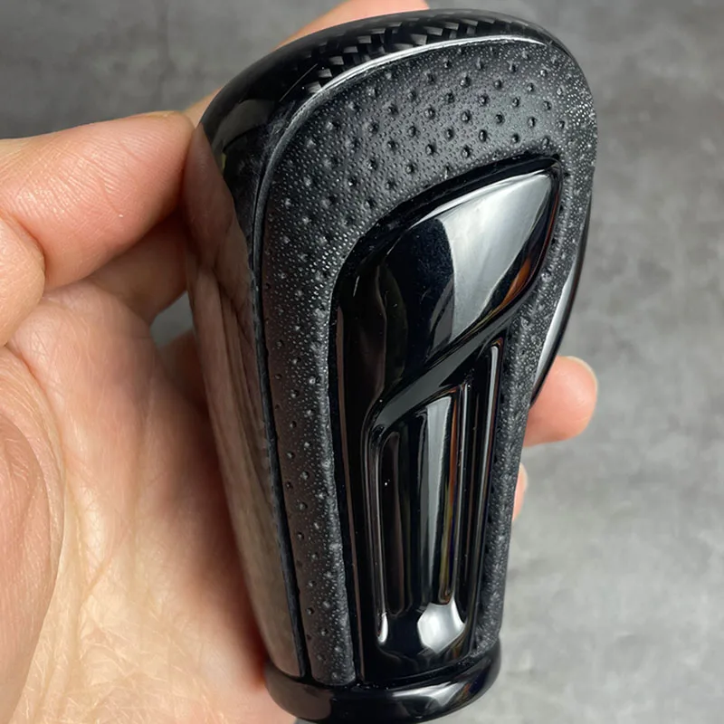 Carbon Fiber Car Gear Shift Knob Gear Head Perforated Leather Red and Black Gear Shifter For Mazda3 For Mazda 3 Axela 2019 2020
Carbon Fiber Car Gear Shift Knob Gear Head Perforated Leather Red and Black Gear Shifter For Mazda3 For Mazda 3 Axela 2019 2020