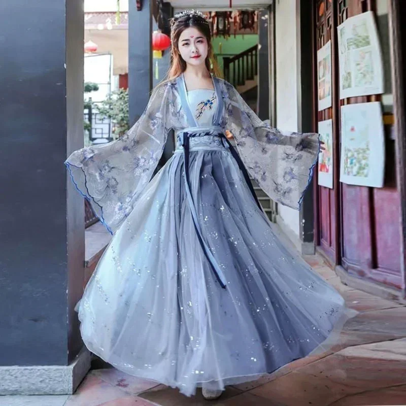 China Ancient Belt Slothing Hanfu Ladies Long Akirt Canghai Fu Hua Shen Fu Waist-Length Retro Skirt
China Ancient Belt Slothing Hanfu Ladies Long Akirt Canghai Fu Hua Shen Fu Waist-Length Retro Skirt