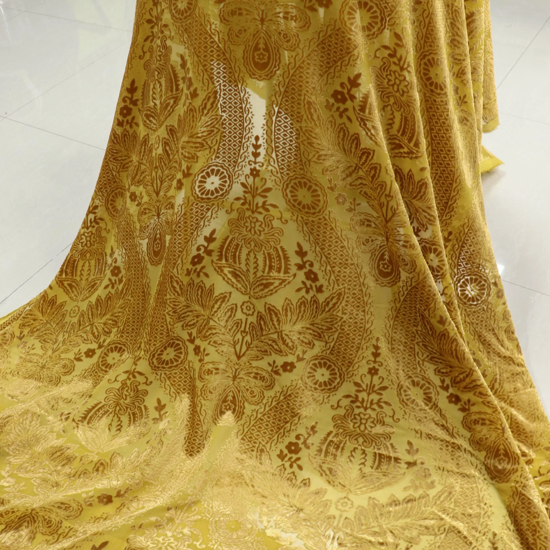 8527 Woven Brocade Sticky Velvet Monochrome Burnt out Burnt Velvet Fabric Nightdress Cheongsam Women's Clothing Fabric
8527 Woven Brocade Sticky Velvet Monochrome Burnt out Burnt Velvet Fabric Nightdress Cheongsam Women's Clothing Fabric