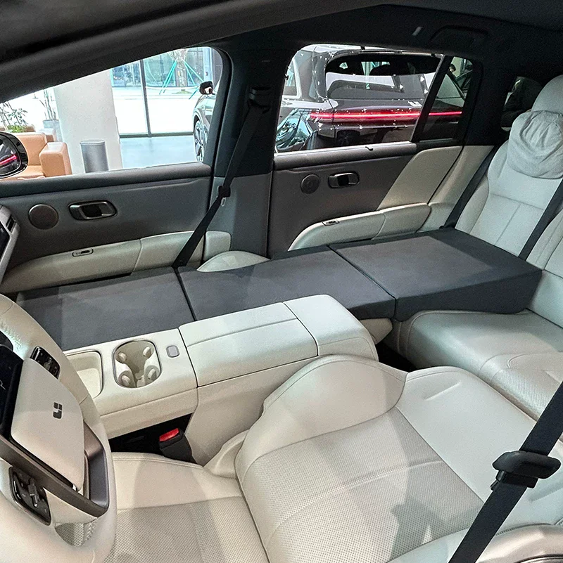 Suitable for car ideal i6/i8 car air cushion bed, non-inflatable mattress car sponge travel bed for lunch break and self-driving
Suitable for car ideal i6/i8 car air cushion bed, non-inflatable mattress car sponge travel bed for lunch break and self-driving