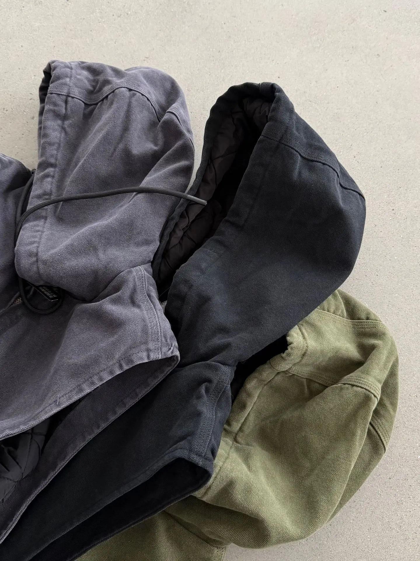 Retro American Style Hooded Workwear Vest Heavy Washed Cotton Unlined Jacket Men's Women's No Sleeve Jacket Cotton Canvas
Retro American Style Hooded Workwear Vest Heavy Washed Cotton Unlined Jacket Men's Women's No Sleeve Jacket Cotton Canvas