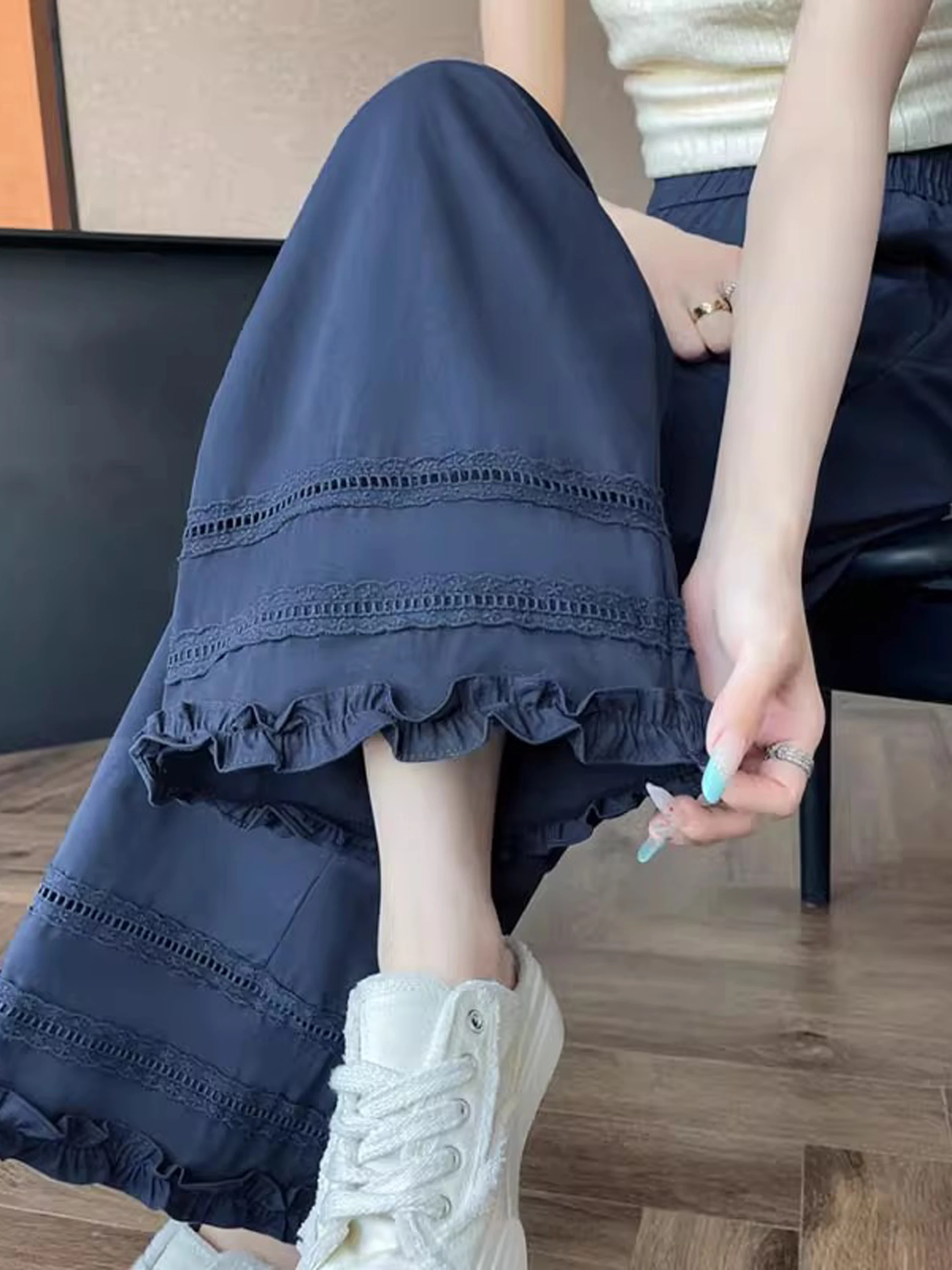 High Waist Wide Leg Pants Women Summer Thin Ice Silk Cotton Linen Lace Trim Casual Nine Point Pants Straight Cut Slimming
High Waist Wide Leg Pants Women Summer Thin Ice Silk Cotton Linen Lace Trim Casual Nine Point Pants Straight Cut Slimming
