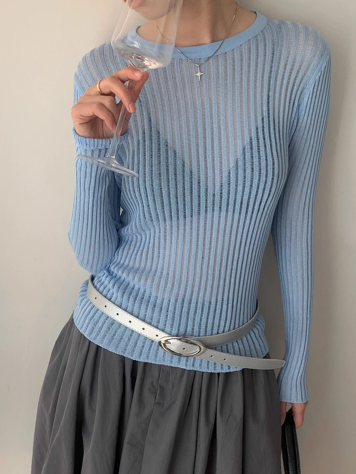 Ambosc Summer New Spicy Girl Pure Desire Thin Long Sve Knitted Top Slim Fit See tough Elastic Lightweight Commute Sle
Ambosc Summer New Spicy Girl Pure Desire Thin Long Sve Knitted Top Slim Fit See tough Elastic Lightweight Commute Sle