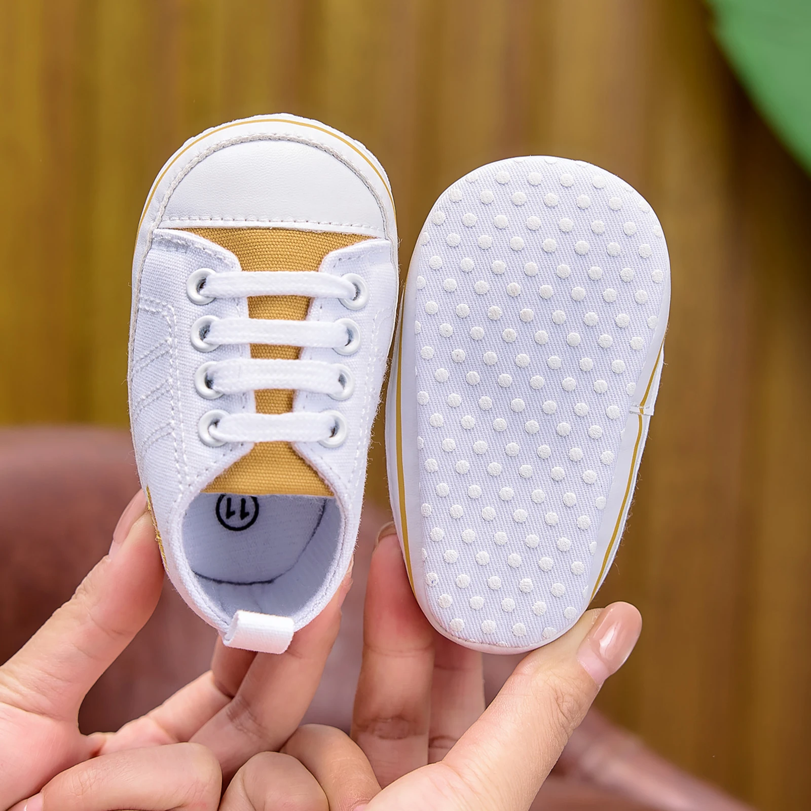 0-12months Infant Boys Girls Sneakers Canvas Walking shoes for baby girls Patchwork Flat Anti-Slip First Walker Shoes
0-12months Infant Boys Girls Sneakers Canvas Walking shoes for baby girls Patchwork Flat Anti-Slip First Walker Shoes