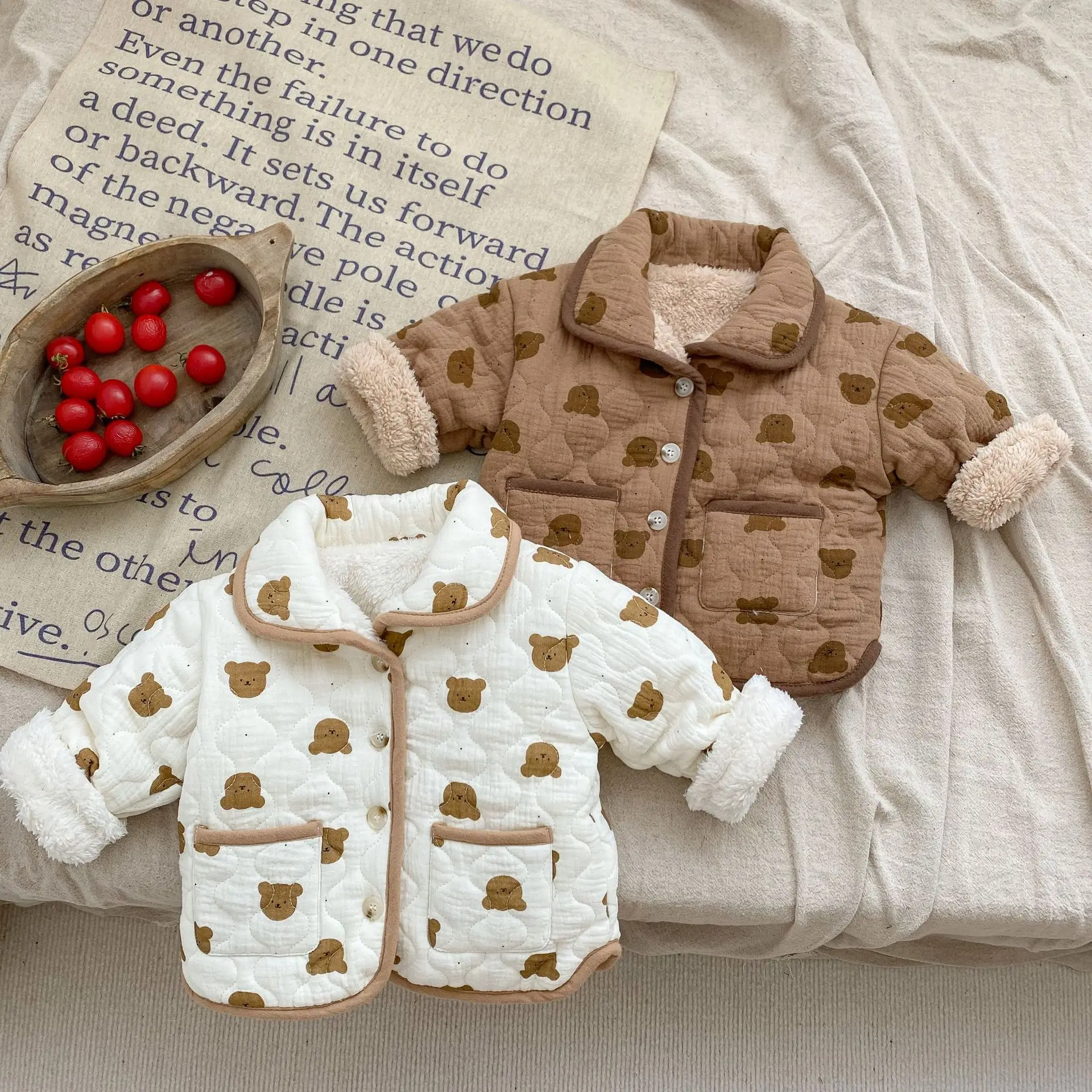 Ins Korean Baby Coat Fleece Warm Jacket 2024 Winter New Cotton-padded Cartoon Bear Boy's Coat Cute Girl's Cashmere Coat 66-100CM
Ins Korean Baby Coat Fleece Warm Jacket 2024 Winter New Cotton-padded Cartoon Bear Boy's Coat Cute Girl's Cashmere Coat 66-100CM