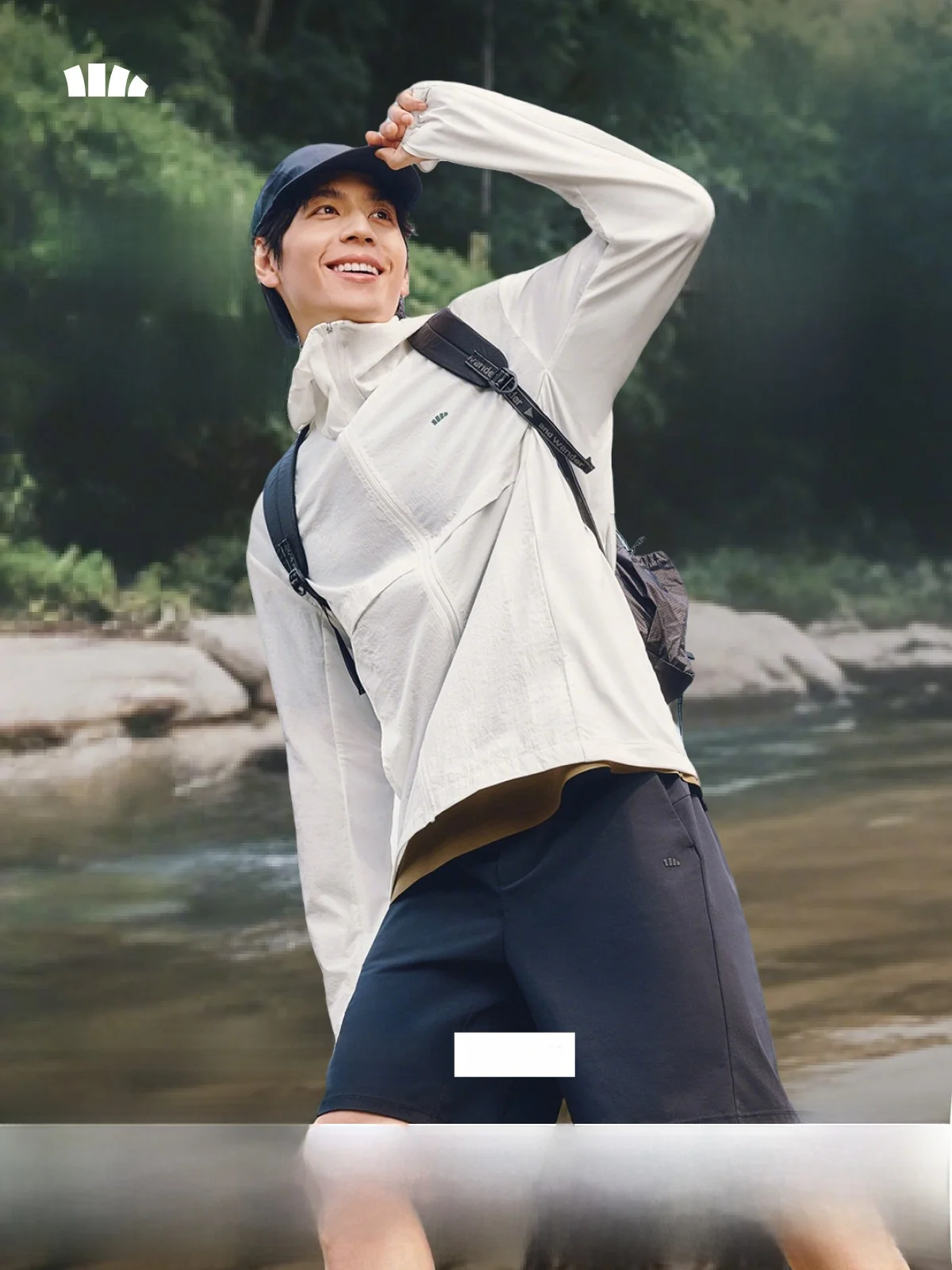 Bananain Men's Lightweight Waterproof Sun Protection Clothing Breathable Cool Feeling Loose Fit Outdoor Sports Windbreaker
Bananain Men's Lightweight Waterproof Sun Protection Clothing Breathable Cool Feeling Loose Fit Outdoor Sports Windbreaker