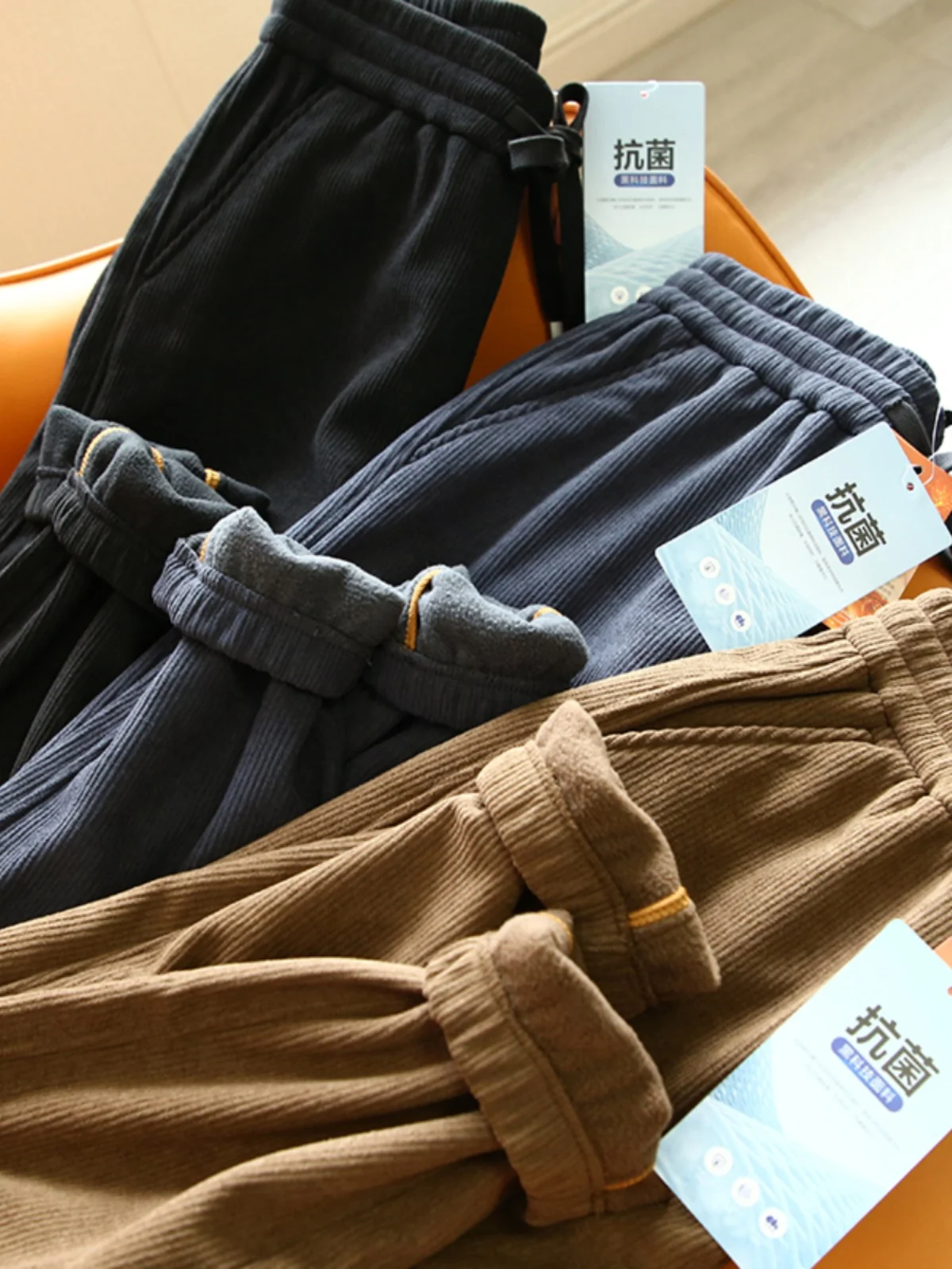 Thiened Fce на подкладке, прямые повседневные брюки с высоким ammage для мужчин, модные осенне-зимние теплые мужские брюки Lo Heat
Thiened Fce на подкладке, прямые повседневные брюки с высоким ammage для мужчин, модные осенне-зимние теплые мужские брюки Lo Heat