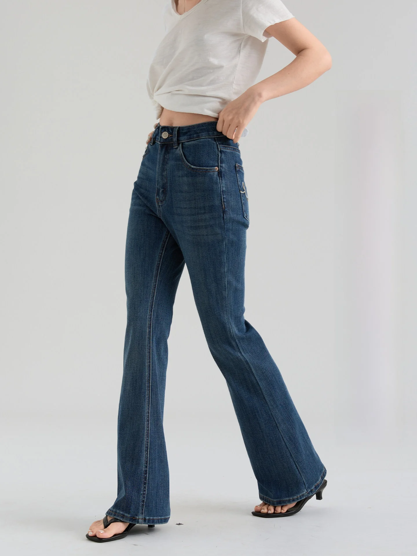 High Waist Flared Jeans Women's Four Way Stretch Slimming Casual Pants Drawwind2026 Summer New Arrival Cotton Denim
High Waist Flared Jeans Women's Four Way Stretch Slimming Casual Pants Drawwind2026 Summer New Arrival Cotton Denim