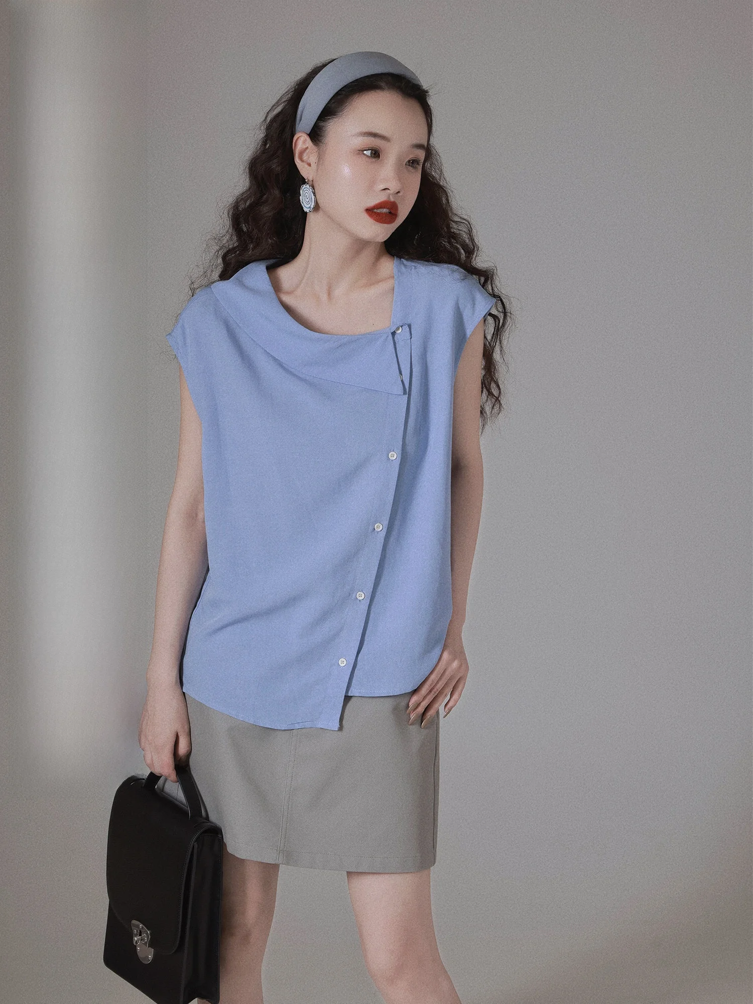 Льняной асимметричный топ Ivy Yang с пуговицами, прямого кроя, утягивающий, с рукавами-фонариками, оригинальный дизайн, женская премиум-мода
Льняной асимметричный топ Ivy Yang с пуговицами, прямого кроя, утягивающий, с рукавами-фонариками, оригинальный дизайн, женская премиум-мода