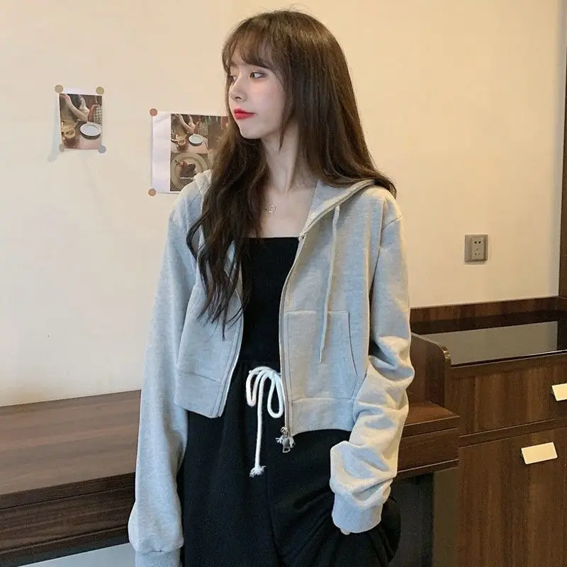 Loose Women's Sweatshirt Long Sleeve Short Sporty Thin Autumn Outerwear Korean Style Student Ins Fashionable Warm Hoodie
Loose Women's Sweatshirt Long Sleeve Short Sporty Thin Autumn Outerwear Korean Style Student Ins Fashionable Warm Hoodie