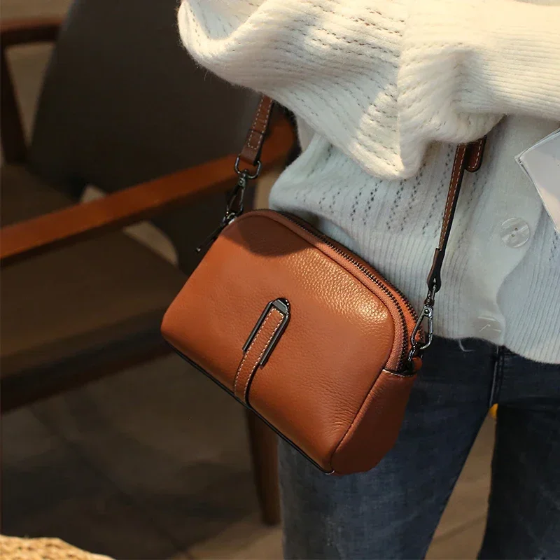 Women's Cow Genuine Leather Bag Lady Luxury Mobile Phone Shoulder Bags Female Messenger Pack Fashion Small Retro Crossbody Bag
Women's Cow Genuine Leather Bag Lady Luxury Mobile Phone Shoulder Bags Female Messenger Pack Fashion Small Retro Crossbody Bag