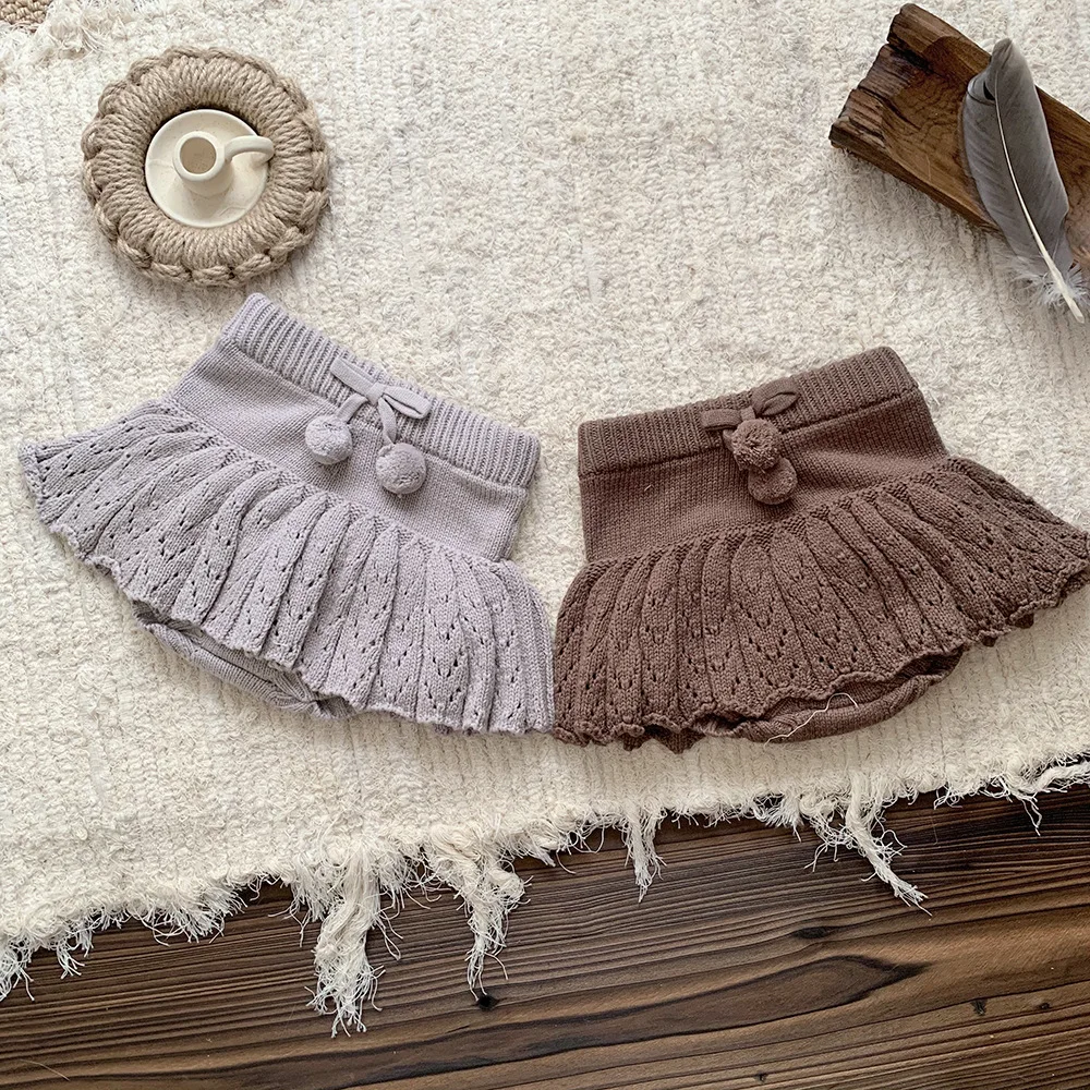 Children Girls Korean Style Short Skirt Infant Baby Cotton Eyelet Skating Pom Pom Bloomer
Children Girls Korean Style Short Skirt Infant Baby Cotton Eyelet Skating Pom Pom Bloomer