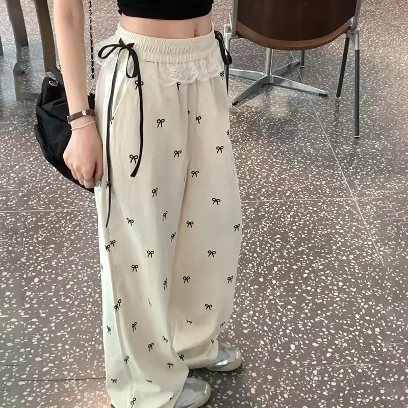 Fashion Lace Patchwork Women Casual Pants Summer Loose Preppy Bow Print Jogging Pants High Waist All Match Straight Trousers
Fashion Lace Patchwork Women Casual Pants Summer Loose Preppy Bow Print Jogging Pants High Waist All Match Straight Trousers