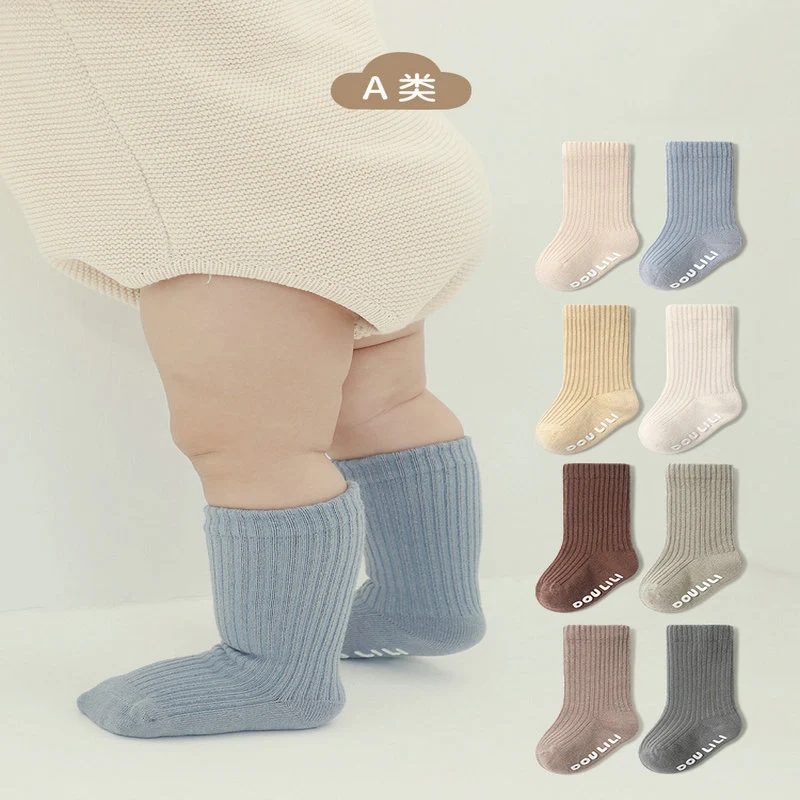 Весенние и летние носки-тапочки кофейного цвета А-класса для младенцев, прогулочные детские носки без костей и эластичной трубки из чесаного хлопка
Весенние и летние носки-тапочки кофейного цвета А-класса для младенцев, прогулочные детские носки без костей и эластичной трубки из чесаного хлопка