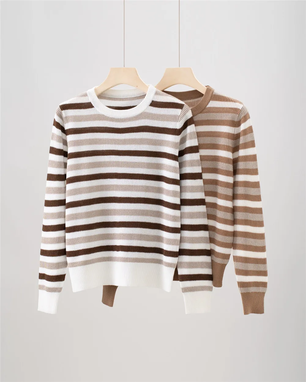 25 Early Autumn New Round Neck Linen Knitted Casual Versatile Long Sleeve Women's Top
25 Early Autumn New Round Neck Linen Knitted Casual Versatile Long Sleeve Women's Top