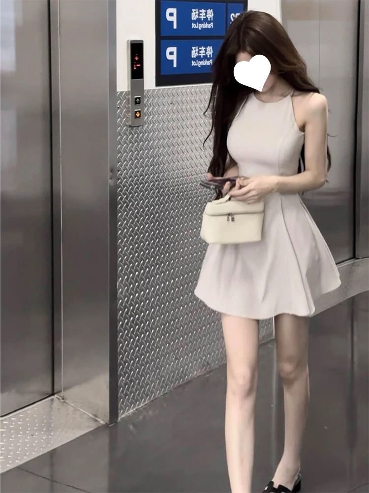 plus Size Casual High Waist Short Dress Women's Fashionable Elegant Lady's Neck Hanging Dress Rich Girl Spicy Girl Slimming D...
plus Size Casual High Waist Short Dress Women's Fashionable Elegant Lady's Neck Hanging Dress Rich Girl Spicy Girl Slimming D...