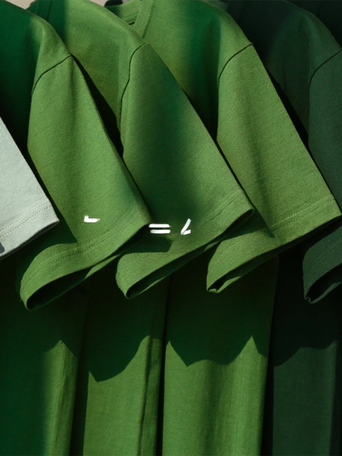 Cotton Pure Color round Ne ort Sve T-irt for Women Loose Fit Button up Casual Top for Men Summer Faion Trend
Cotton Pure Color round Ne ort Sve T-irt for Women Loose Fit Button up Casual Top for Men Summer Faion Trend