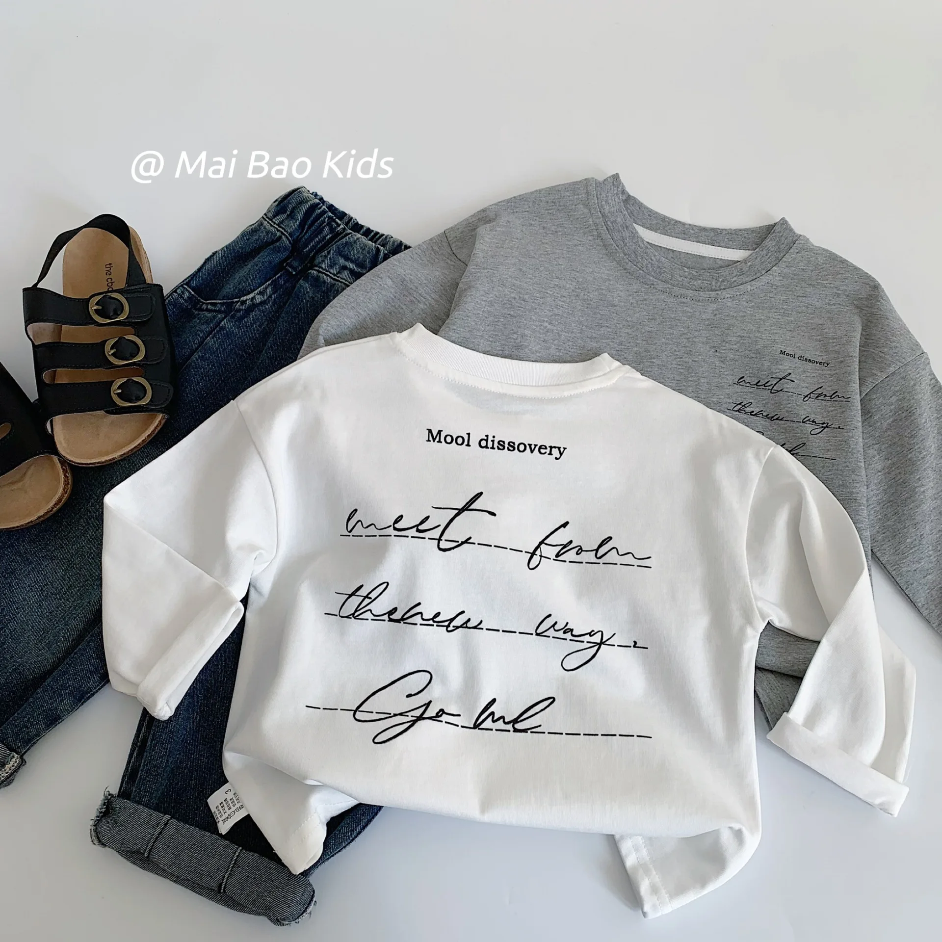 Children Clothes Kids Casual T Shirt 2025 Spring New Korean Style Long Sleeve Top Boys and Girls Personality Letter T Shirt
Children Clothes Kids Casual T Shirt 2025 Spring New Korean Style Long Sleeve Top Boys and Girls Personality Letter T Shirt