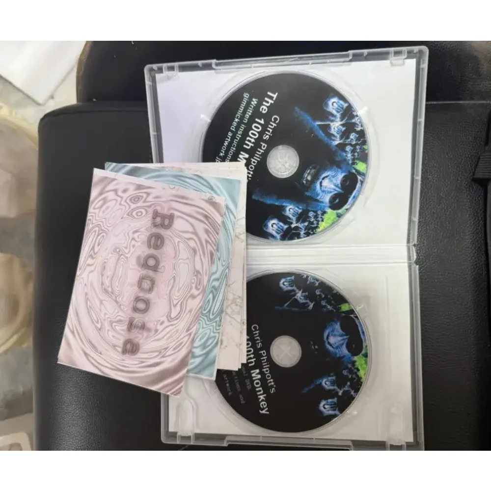 Hundredth Monkey от Криса Филпотта (DVD+аксессуары) — Фокусы, Ментализм, Магический реквизит, Иллюзии, Магия крупным планом, Сценический фокусник
Hundredth Monkey от Криса Филпотта (DVD+аксессуары) — Фокусы, Ментализм, Магический реквизит, Иллюзии, Магия крупным планом, Сценический фокусник