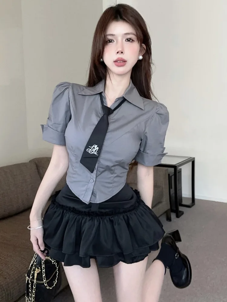 Korean Style College Girl's Uniform Short Sleeve Shirt with Tie Top And Puffy Half Skirt Two-Piece Set for Women Summer
Korean Style College Girl's Uniform Short Sleeve Shirt with Tie Top And Puffy Half Skirt Two-Piece Set for Women Summer