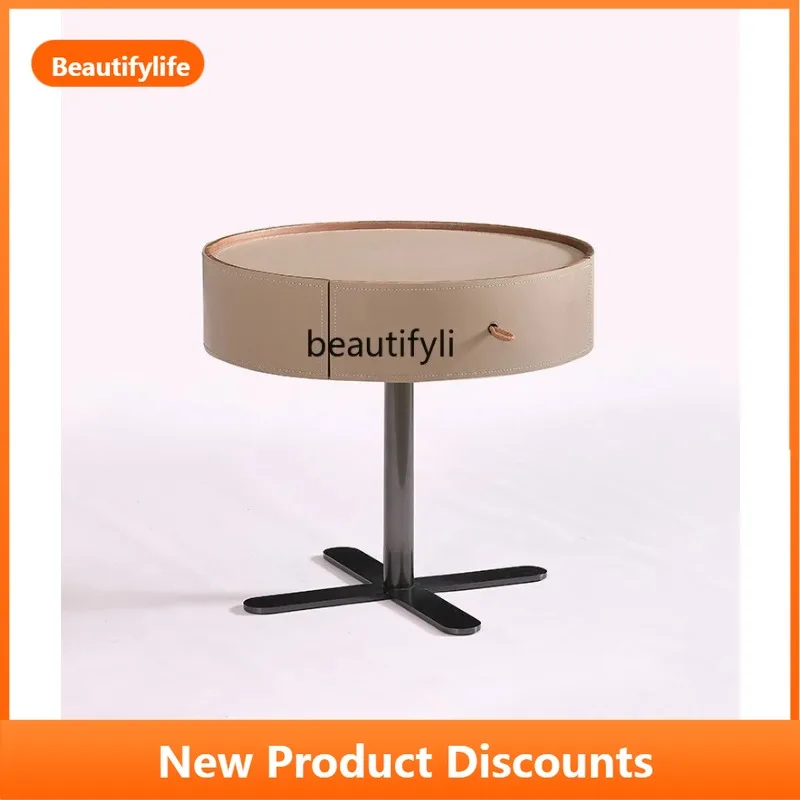 B73 Итальянский минималистичный седельный кожаный прикроватный столик, круглый прикроватный шкаф из массива дерева, легкий роскошный небольшой приставной столик для спальни, высокий-
B73 Итальянский минималистичный седельный кожаный прикроватный столик, круглый прикроватный шкаф из массива дерева, легкий роскошный небольшой приставной столик для спальни, высокий-