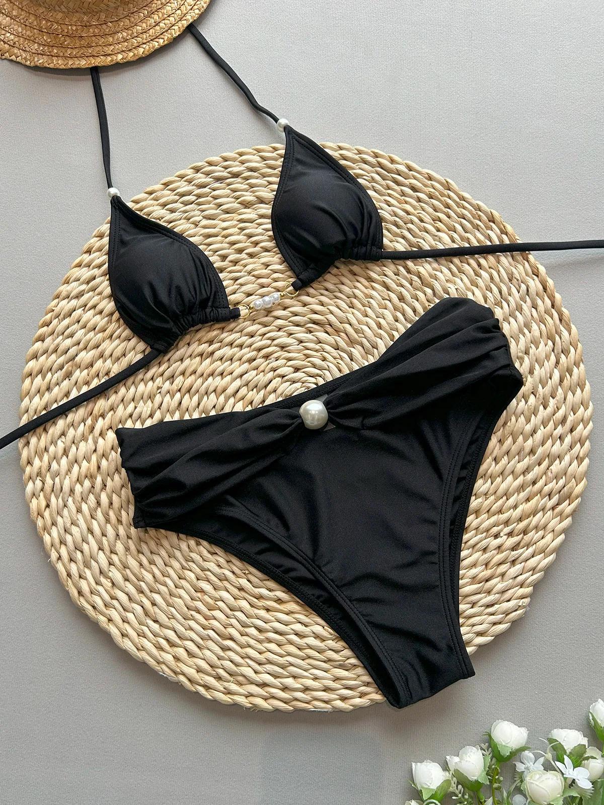 Micro Bikinis 2025 Women Swimsuit Tie Side Swimwear Female Strappy Bandage Thong Brazilian Biquini Special Fabric Swimming Suit
Micro Bikinis 2025 Women Swimsuit Tie Side Swimwear Female Strappy Bandage Thong Brazilian Biquini Special Fabric Swimming Suit