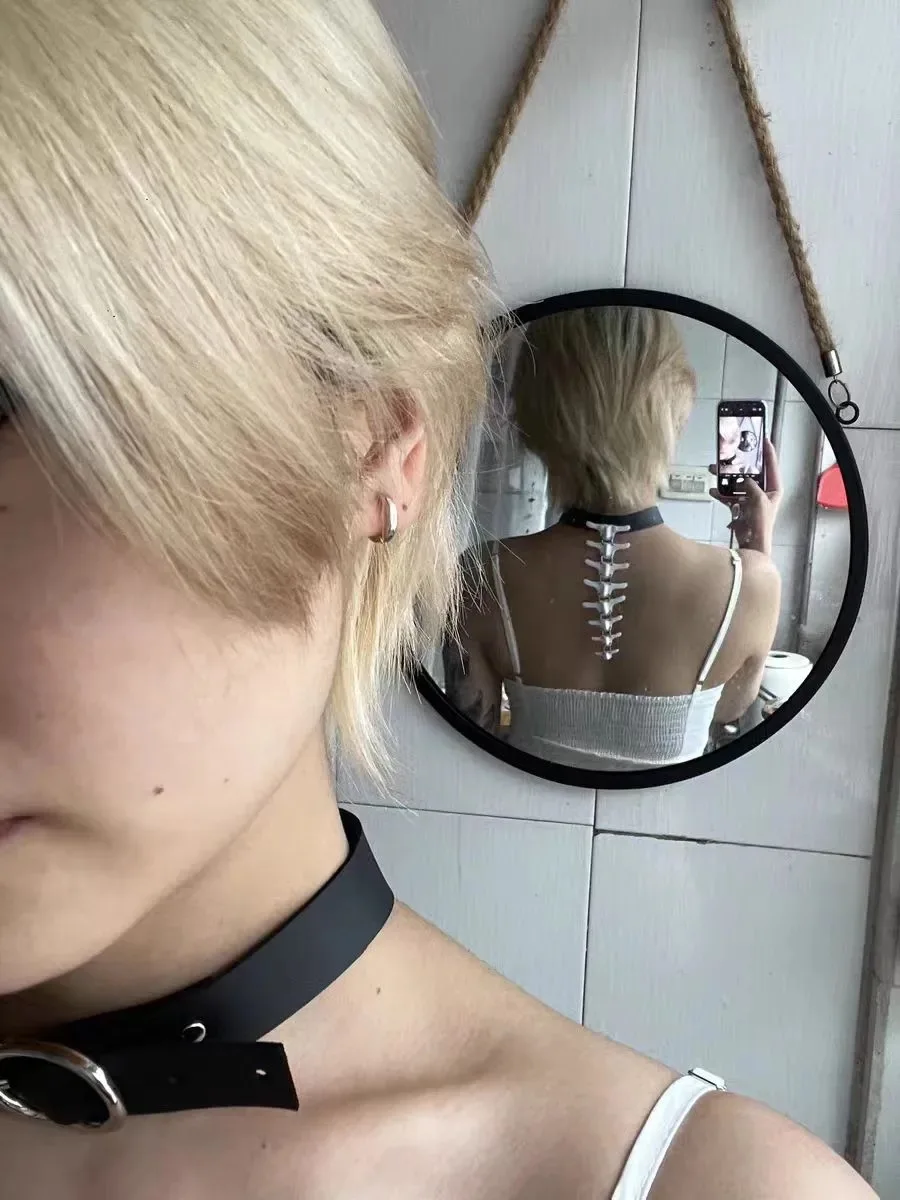 Homemade Punk Style Necklace Back Decoration Futuristic Special-Shaped Retro Niche Men's and Women's Neck Decoration
Homemade Punk Style Necklace Back Decoration Futuristic Special-Shaped Retro Niche Men's and Women's Neck Decoration