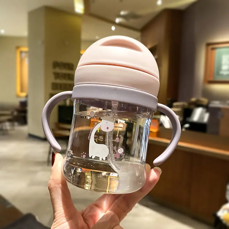 Gravity ball children's straw cup anti-choking baby handle water bottle drop-resistant water bottle with learning drinking cup
Gravity ball children's straw cup anti-choking baby handle water bottle drop-resistant water bottle with learning drinking cup