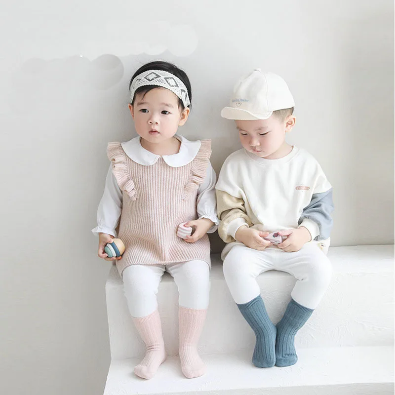 Children's socks Autumn winter baby tube socks Double needle tidal socks Boys and girls' cotton socks
Children's socks Autumn winter baby tube socks Double needle tidal socks Boys and girls' cotton socks